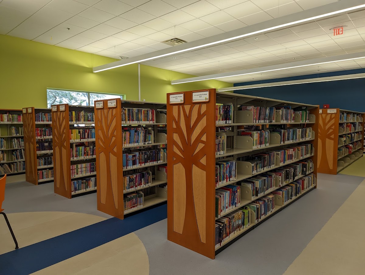 Palm Beach County Library System – Wellington Branch